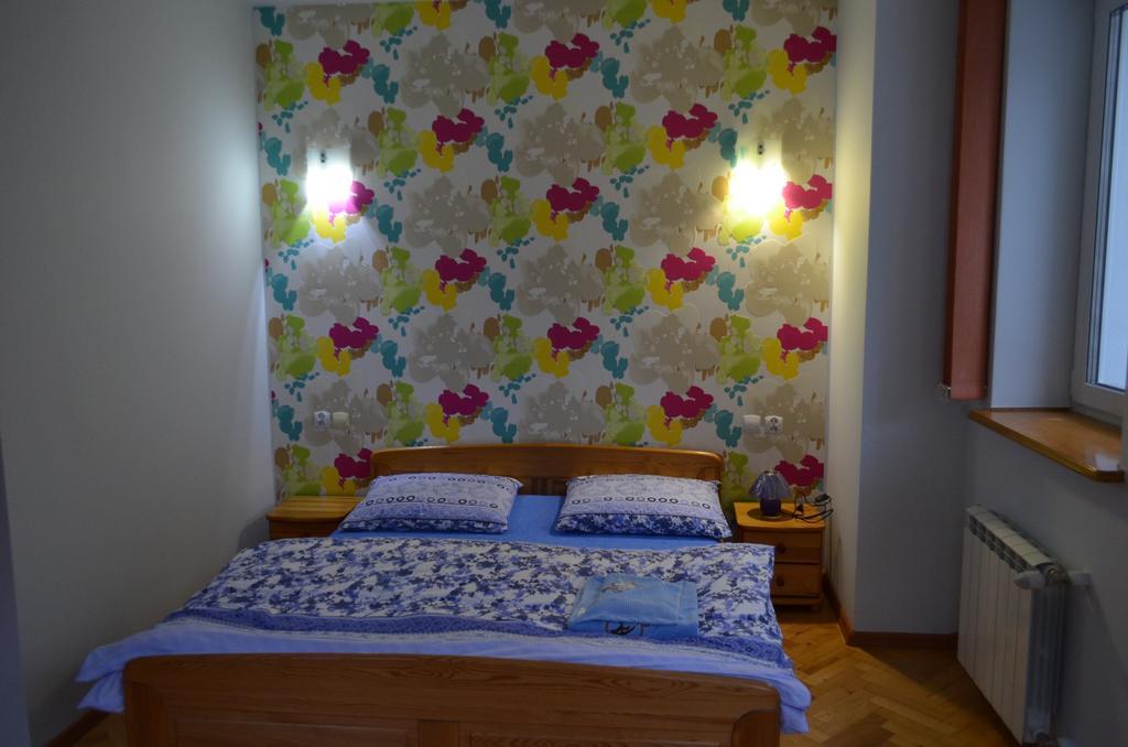 Luzik Krynica Apartment Room photo